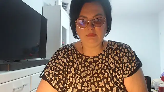 Snapshot of Amandamuller1982 chatting on June 7, 2026, 6:51 am Amandamuller1982 online show from June 7, 2026, 6:51 am