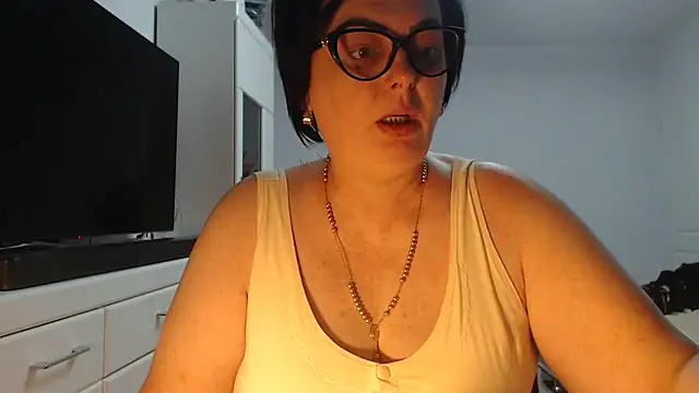 Snapshot of Amandamuller1982 chatting on July 11, 2026, 8:53 pm Amandamuller1982 online show from July 11, 2026, 8:53 pm