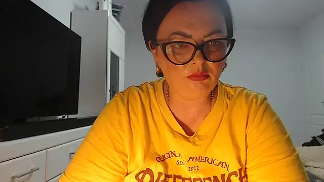 Snapshot of Amandamuller1982 chatting on July 27, 2026, 8:05 pm Amandamuller1982 online show from July 27, 2026, 8:05 pm