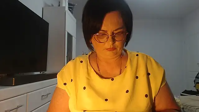 Snapshot of Amandamuller1982 chatting on June 14, 2026, 7:15 pm Amandamuller1982 online show from June 14, 2026, 7:15 pm