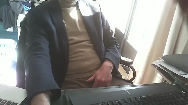 Snapshot of shyfrenchcock1 chatting on March 23, 2026, 9:31 am shyfrenchcock1 online show from March 23, 2026, 9:31 am