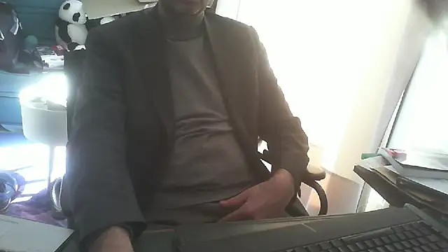 Snapshot of shyfrenchcock1 chatting on March 13, 2026, 9:47 am shyfrenchcock1 online show from March 13, 2026, 9:47 am