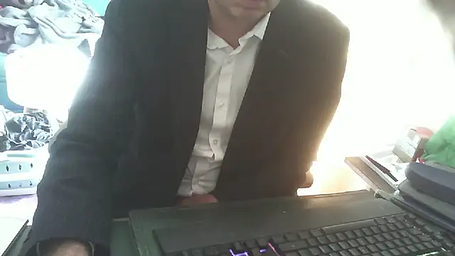 shyfrenchcock1 online show from May 11, 2026, 8:49 am