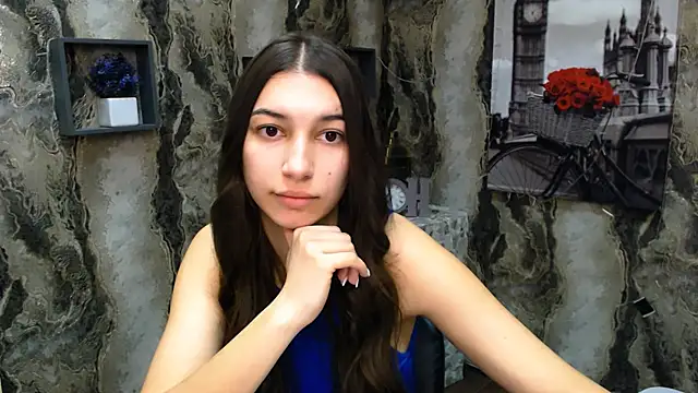 KarolinaRosse  online show from February 12, 2025, 7:02 am