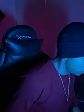 Snapshot of SkinnyHot444 chatting on January 9, 2025, 2:43 am SkinnyHot444 online show from January 9, 2025, 2:43 am