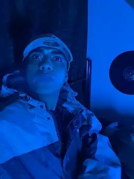 Snapshot of SkinnyHot444 chatting on January 24, 2025, 7:51 am SkinnyHot444 online show from January 24, 2025, 7:51 am