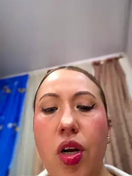 VIOLETA-25  online show from July 12, 2026, 3:13 pm