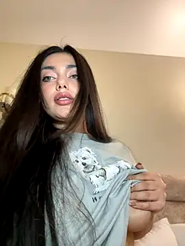 Sweet Khalifa  online show from December 4, 2025, 2:49 pm