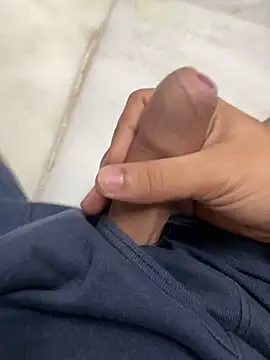 Snapshot of AbhishekFist chatting on September 28, 2025, 3:19 pm AbhishekFist online show from September 28, 2025, 3:19 pm