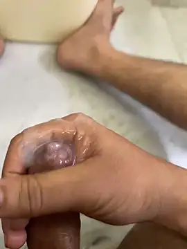 Snapshot of AbhishekFist chatting on December 12, 2024, 4:53 pm AbhishekFist online show from December 12, 2024, 4:53 pm