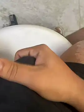 Snapshot of AbhishekFist chatting on December 29, 2024, 7:50 am AbhishekFist online show from December 29, 2024, 7:50 am