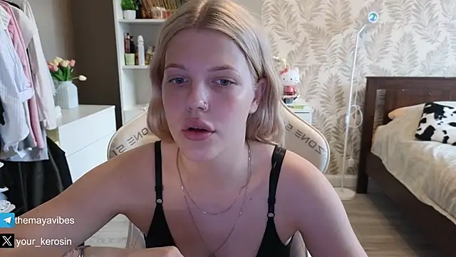Maya Rave online show from August 3, 2026, 3:14 am