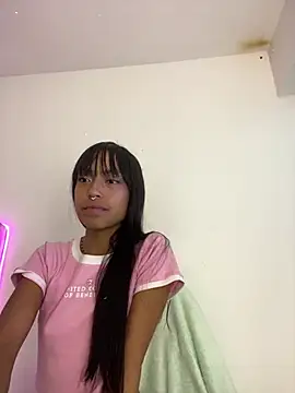 bonnie 18x online show from March 8, 2025, 3:50 am