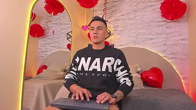 Aron Bolt online show from February 16, 2026, 12:15 pm