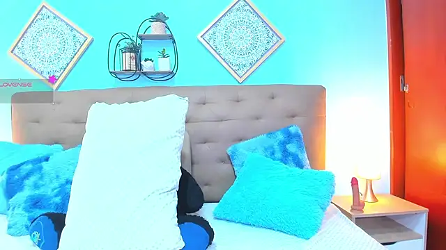Edelaine rogers online show from July 31, 2026, 11:46 pm