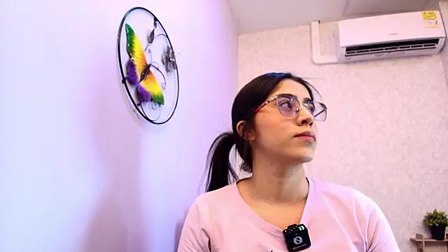 Snapshot of Amy_wats0n chatting on February 18, 2026, 7:10 pm Amy wats0n online show from February 18, 2026, 7:10 pm