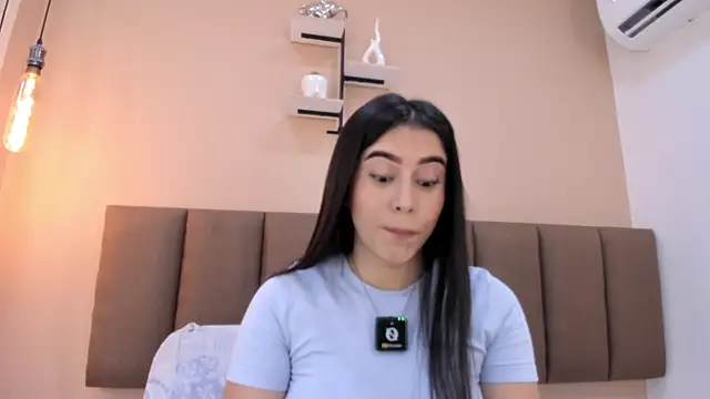 Snapshot of Amy_wats0n chatting on May 28, 2026, 7:09 pm Amy wats0n online show from May 28, 2026, 7:09 pm