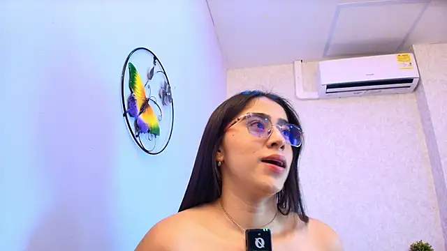 Snapshot of Amy_wats0n chatting on March 11, 2026, 7:08 pm Amy wats0n online show from March 11, 2026, 7:08 pm