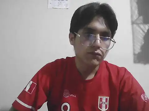 Snapshot of HardDick2 chatting on June 19, 2026, 5:13 am HardDick2 online show from June 19, 2026, 5:13 am