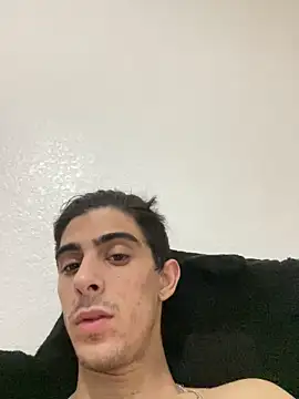 kennylove420 online show from April 3, 2026, 1:01 am