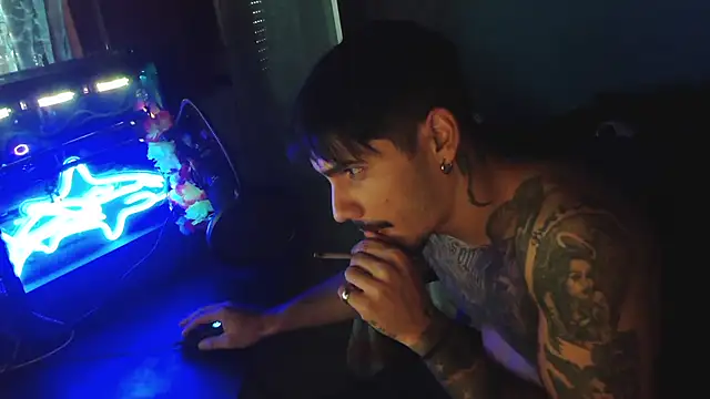 Badboyi1997 online show from October 8, 2025, 6:15 am