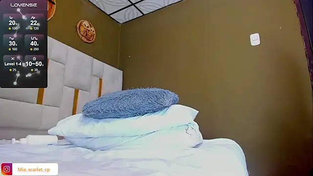 Snapshot of Mia_scarlet69 chatting on July 28, 2026, 4:39 pm Mia scarlet69 online show from July 28, 2026, 4:39 pm