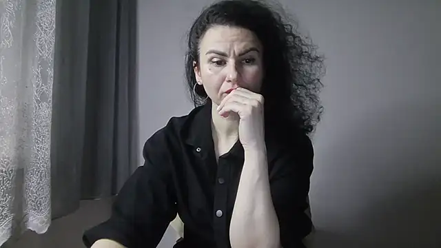 Snapshot of MiraLove362 chatting on February 22, 2025, 8:20 pm MiraLove362 online show from February 22, 2025, 8:20 pm