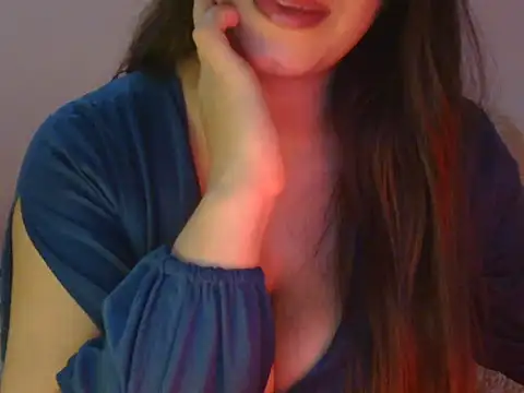 Snapshot of diva-22 chatting on April 1, 2026, 3:09 pm diva-22 online show from April 1, 2026, 3:09 pm