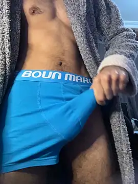 pxrnsenpaii online show from November 3, 2025, 9:02 am