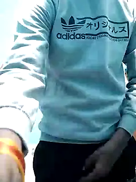 black cobra70 online show from December 14, 2024, 2:53 pm