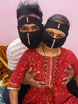 Snapshot of mickey_love chatting on March 2, 2025, 4:03 pm mickey love online show from March 2, 2025, 4:03 pm