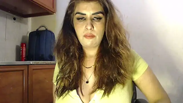 Snapshot of pareeti chatting on November 5, 2025, 3:59 pm pareeti online show from November 5, 2025, 3:59 pm