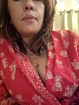Snapshot of pareeti chatting on July 16, 2026, 8:50 pm pareeti online show from July 16, 2026, 8:50 pm