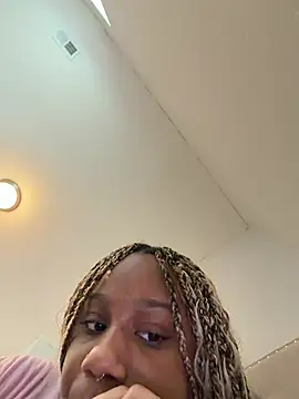 strip4faith online show from July 31, 2026, 8:06 pm