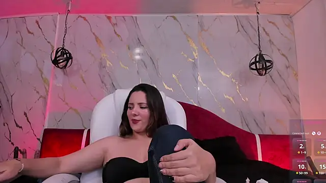 Snapshot of gaby_flow chatting on July 25, 2026, 7:38 am gaby flow online show from July 25, 2026, 7:38 am