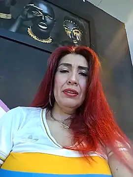 Snapshot of Perla_Franco chatting on November 11, 2025, 8:14 pm Perla Franco online show from November 11, 2025, 8:14 pm