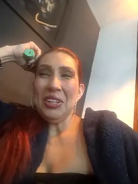 Perla Franco online show from April 24, 2026, 6:37 am