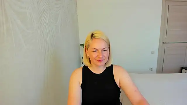 Alicee Gracee online show from May 8, 2026, 8:07 am