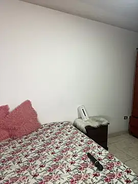 cristal-evanns online show from May 14, 2026, 7:44 pm