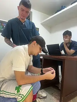 Snapshot of Anthony-Martin chatting on February 11, 2026, 4:18 pm Anthony-Martin online show from February 11, 2026, 4:18 pm