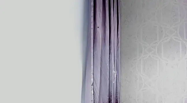 Snapshot of Lucii_fer_ chatting on February 26, 2025, 11:21 am Lucii fer online show from February 26, 2025, 11:21 am