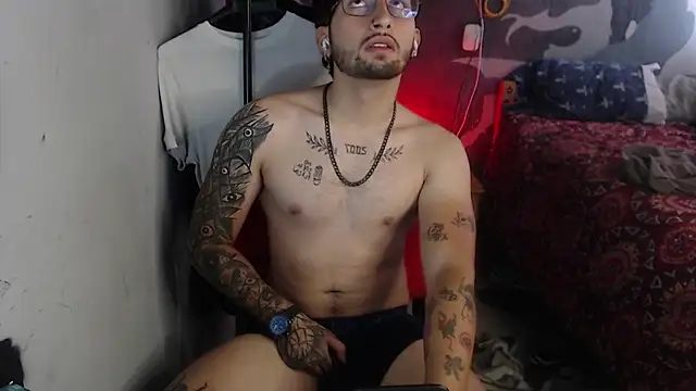 Snapshot of Dereck_Dickson chatting on November 6, 2025, 4:55 pm Dereck Dickson online show from November 6, 2025, 4:55 pm