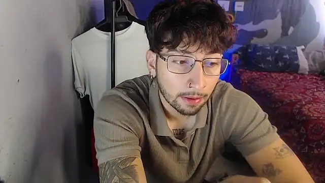 Snapshot of Dereck_Dickson chatting on November 9, 2025, 4:00 pm Dereck Dickson online show from November 9, 2025, 4:00 pm