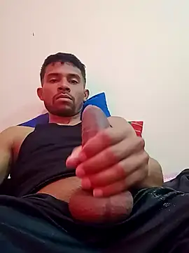 Castilove090 online show from December 9, 2024, 3:44 pm