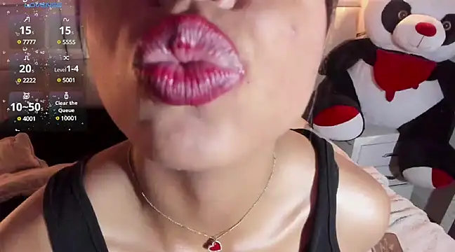 Nathaliajonees online show from February 22, 2025, 7:03 pm