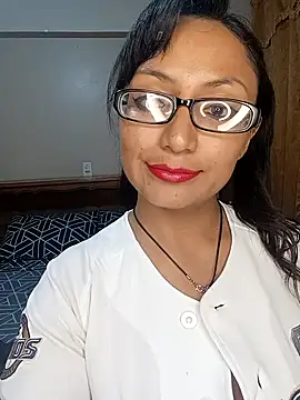 Snapshot of Lucy_Chery chatting on October 21, 2025, 10:42 pm Lucy Chery online show from October 21, 2025, 10:42 pm