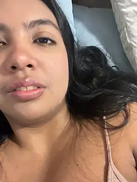 Snapshot of nicole_fisherr chatting on April 22, 2026, 6:53 am nicole fisherr online show from April 22, 2026, 6:53 am