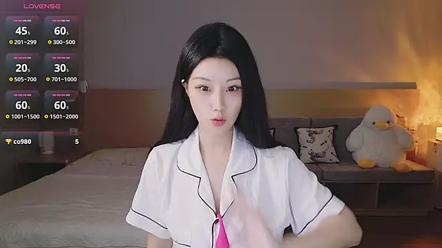 Snapshot of Lucky-baby chatting on October 3, 2025, 1:23 pm Lucky-baby online show from October 3, 2025, 1:23 pm