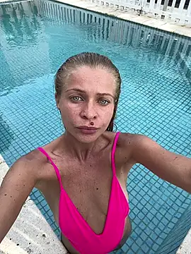 -OliWow- online show from March 18, 2026, 8:50 am