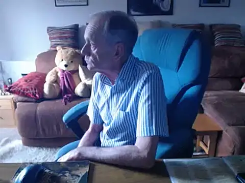 Snapshot of Ferret7777 chatting on August 5, 2026, 7:19 pm Ferret7777 online show from August 5, 2026, 7:19 pm